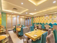 Clarks Collection Maanya Hotels in Bareilly