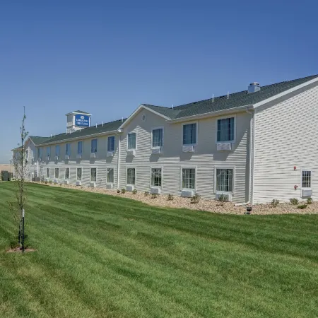 Cobblestone Inn & Suites-Kersey