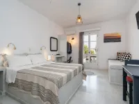 Diamantis Studios&Apartments Hotels near Agiassos Beach