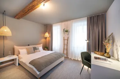 Hotel Fuchs "Life-Style Mit Night-Life" Hotel di Saarbruecken