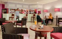 Ibis Styles Melun Hotels in Vert-Saint-Denis