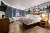 Days Inn by Wyndham Lakewood South Tacoma