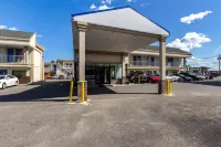 Motel 6 Elizabeth, NJ - Newark Liberty Intl Airport