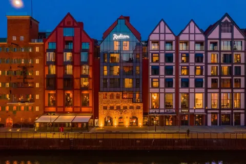 Radisson Hotel & Suites Gdansk