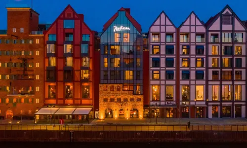 Radisson Hotel & Suites Gdansk