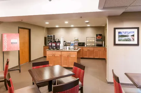 Comfort Inn Quantico Отели в г. Гриффис-Уайдуотер