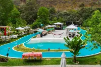 Zoila's Suite Escape - piscine