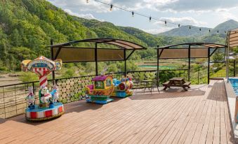 Seongju Pocheon Licome Pengle Pension