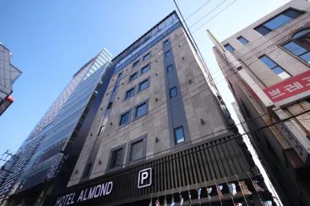 Almond Hotel Busan Station Отели рядом с достопримечательностью «Songdo Cloud Trails»