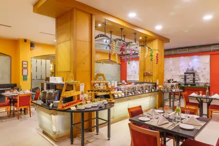 Fortune Pandiyan Hotel, Madurai - Member ITC Hotels' Group Отели рядом с достопримечательностью «Минкши Амман Темпл»