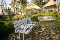 MPT Betwa Retreat, Orchha Hotels near Orchha Fort and contact for cycling as well
