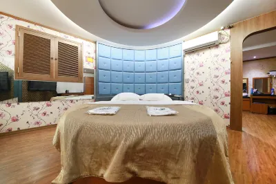 Guri Zenith 和平少女像附近的飯店