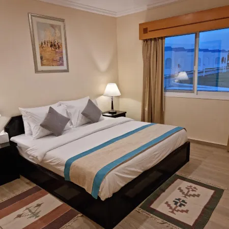 Holiday Beach Resort