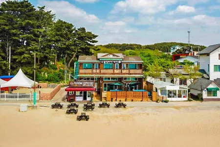 Boryeong Sunset Light Pension Отели в г. Порён