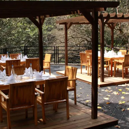 The Ibnii - Eco Luxury Resort