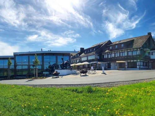 Der schöne Asten - Resort Winterberg Hotels in Altastenberg