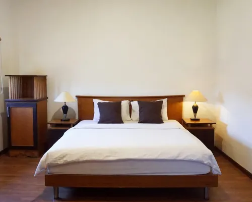 Bj. Perdana Hotel & Resort Hotels in Pasuruan