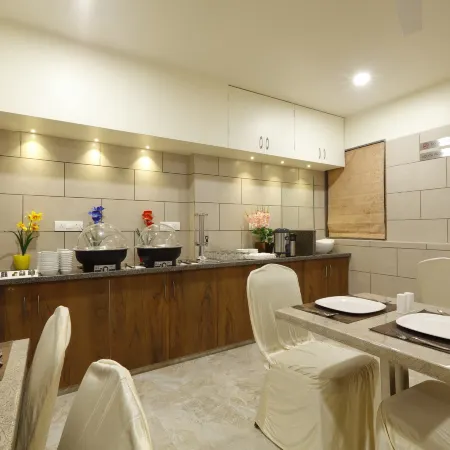 Hotel Alka Inn Отели рядом с достопримечательностью «Мечеть Sidi Bashir»
