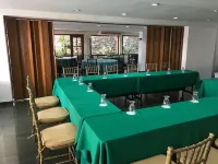 Hotel Casa del Arbol Hotels in La Lima