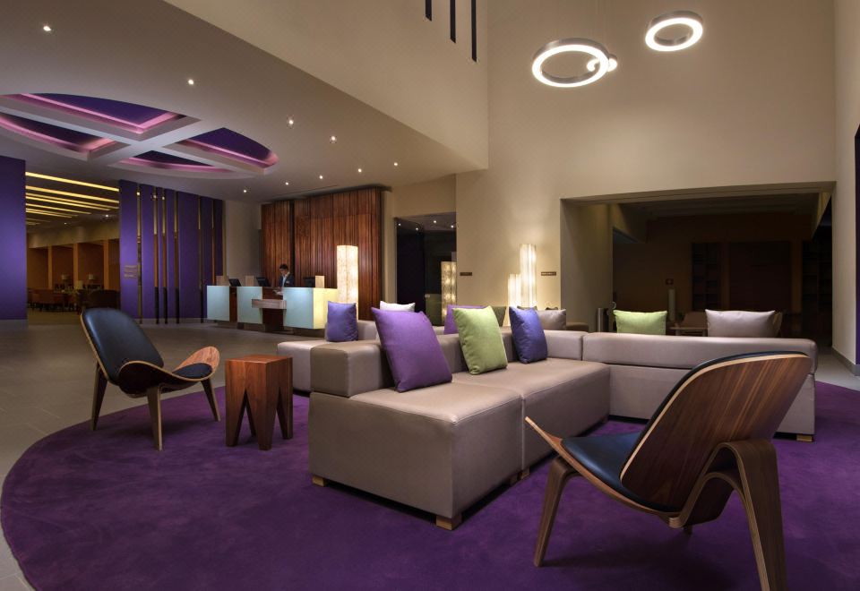 2. 힐튼 가든 인 ..