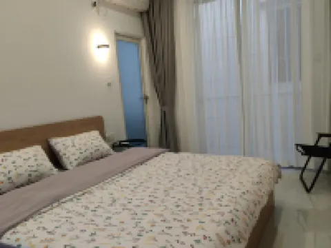 Xiong Mianmian Chinese Inn (Xinji Yilu)