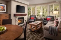 Marriott's StreamSide Evergreen at Vail Hotels in Red Cliff