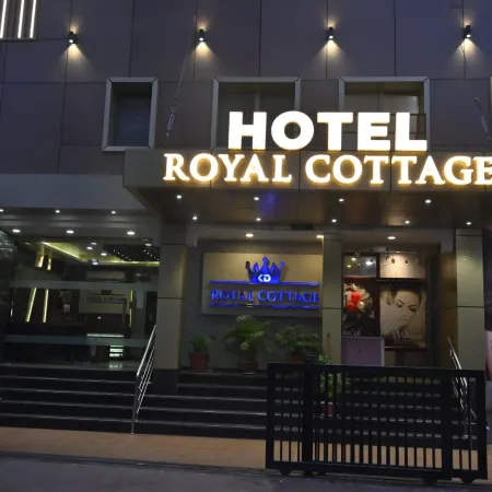 Hotel Royal Cottage