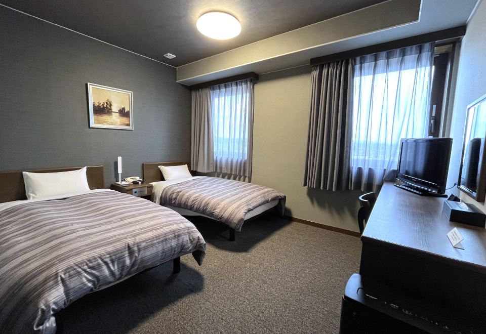 Hotel Route-Inn Minokamo - Housity