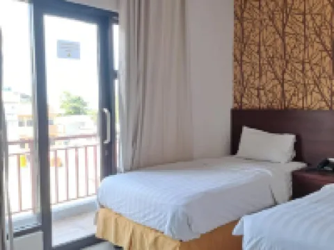 Bahubay Hotel and Residence Hotels in Malalayang