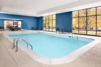Hampton Inn Columbia - 2-Star