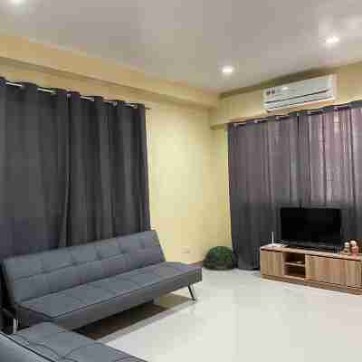 位於杜馬格特的3臥室公寓-120平方米|帶3個獨立浴室 Rooms