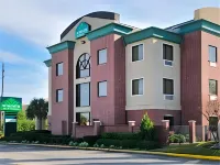 Wingate by Wyndham Houston Bush InterContinental Airport Hotels in Houston