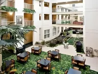 Fairfield Inn & Suites Oakland Hayward - 3-Star