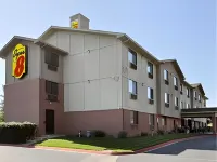 Super 8 by Wyndham Vacaville Hôtels à : Vacaville