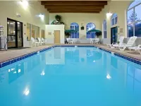 Comfort Inn & Suites Sharonville - Cincinnati North Hotels in Sharonville