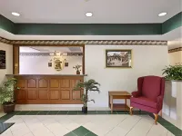 Super 8 by Wyndham Athens Hotels in Athens