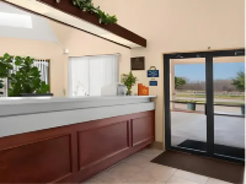 デイズ イン バイ ウィンダム バーレソン フォート ワース バーレソンのホテル