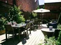 The Townhouse Chester Hotels in Честер