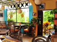 Casa del Lago Lodging House