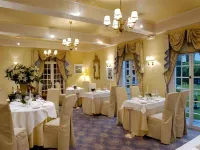 Chateau de Montreuil Hotels in Montreuil