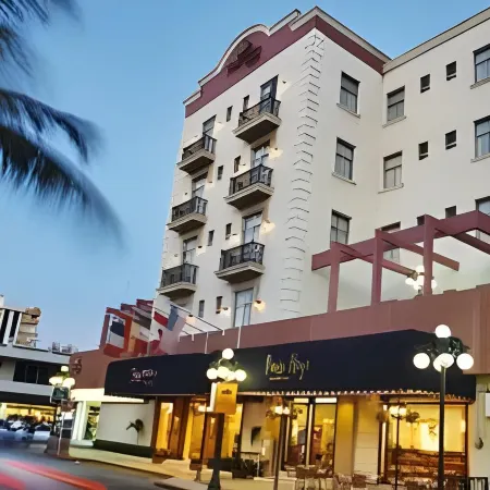 Hotel Ruiz Milán