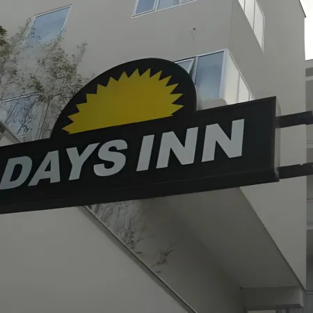 Club Meeting Hotel