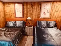 Falls Motel