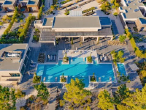 ペスターナ トロイア エコ リゾート & レジデンシズ カルヴァリャルのホテル