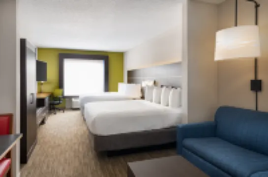 Holiday Inn Express & Suites SPRING HILL by IHG