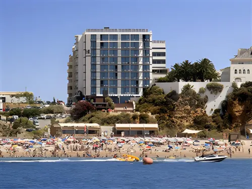 RR Hotel da Rocha Hotels in Ferragudo