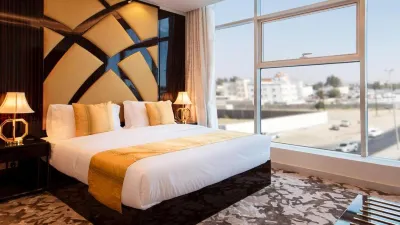 Golden Dream Hotel Hotels near Sheikh Hussein bin Sultan Hassania Mosque and his wife Aisha Al Dajm