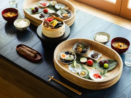 Craft Inn Te Отели в г. Яме