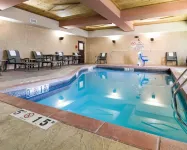 Comfort Suites Topeka Northwest - Pool
