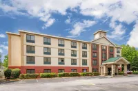 Comfort Inn Alpharetta-Atlanta North Hotels in Milton